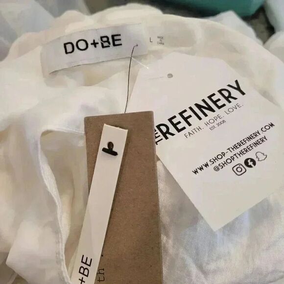 Do + Be Women's White Poly Ruffles Lined Bella Shorts Romper NEW - Picture 10 of 11